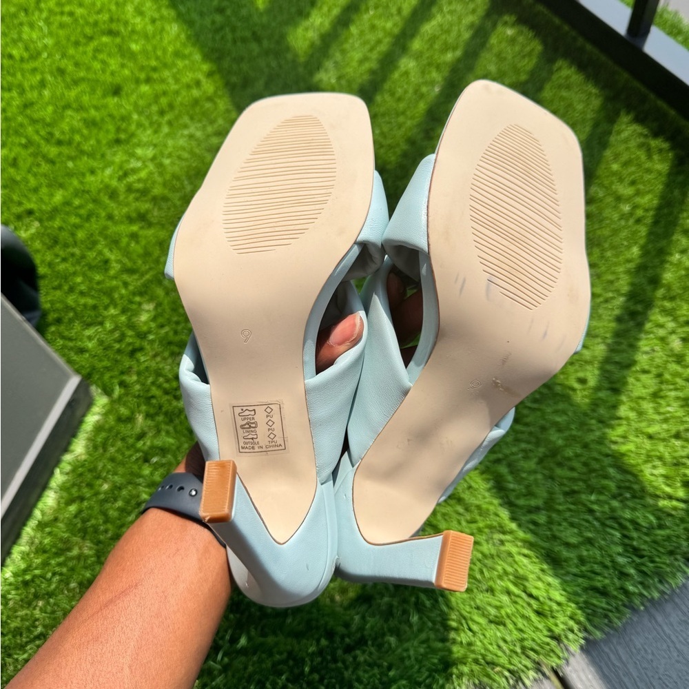 NWOT AZALEA WANG SWEET LIKE SUNDAY CHUNKY
SANDAL IN BLUE - Picture 4 of 11